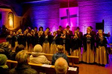 20.12.2022 Adventkonzert Chor- und Volkstanzgruppe Krems/Lerchenfeld